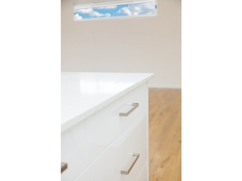 10 Vauxhall Street, North Tivoli QLD 4305