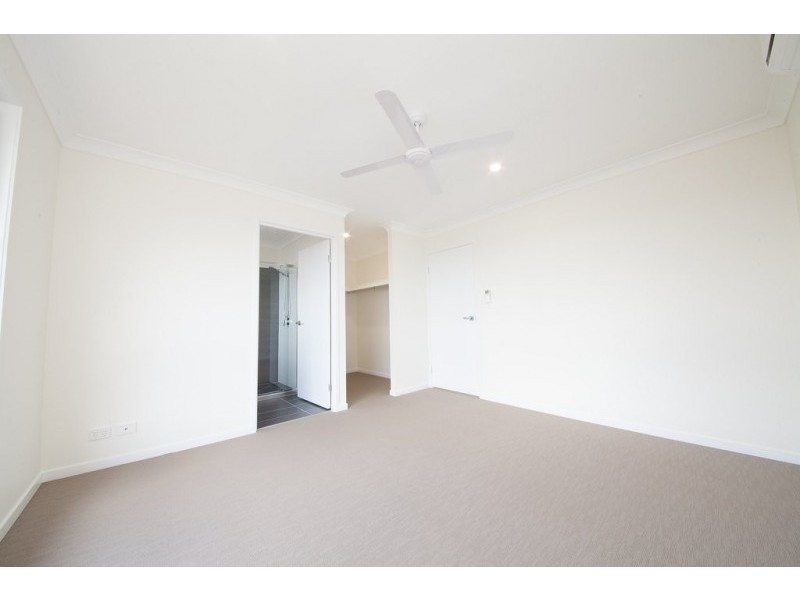 10 Vauxhall Street, North Tivoli QLD 4305
