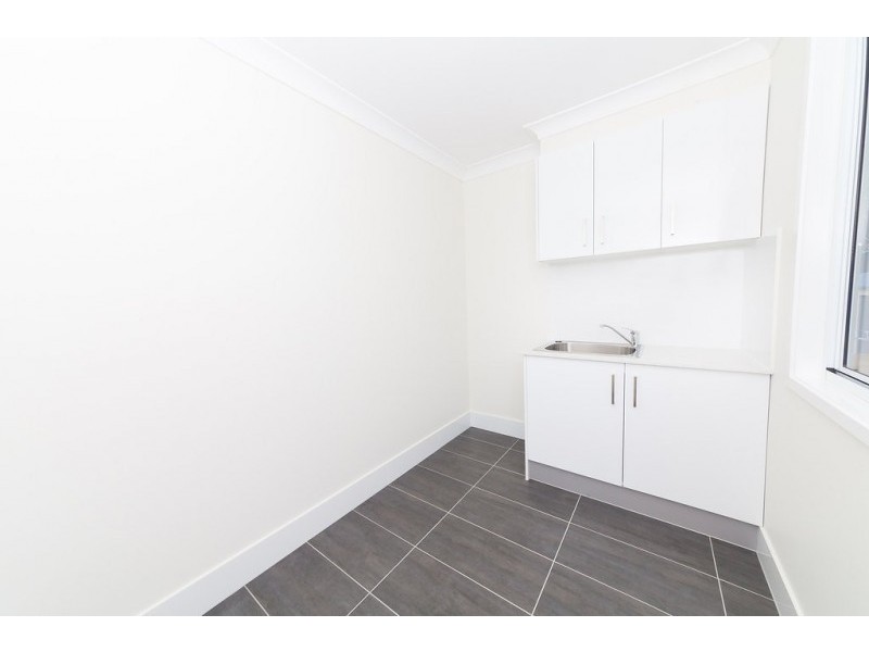 10 Vauxhall Street, North Tivoli QLD 4305