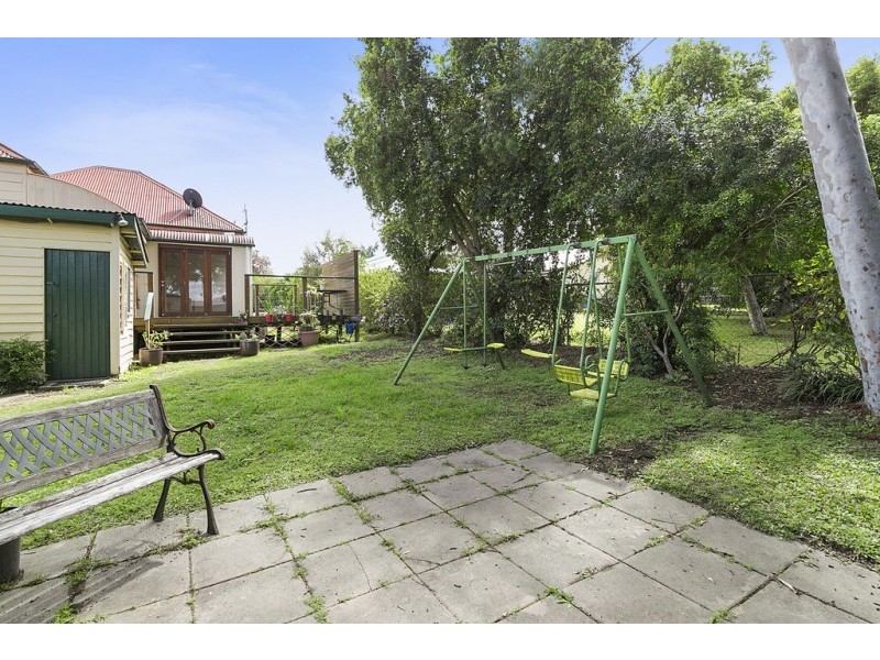 46 Old Toowoomba Road, One Mile QLD 4305