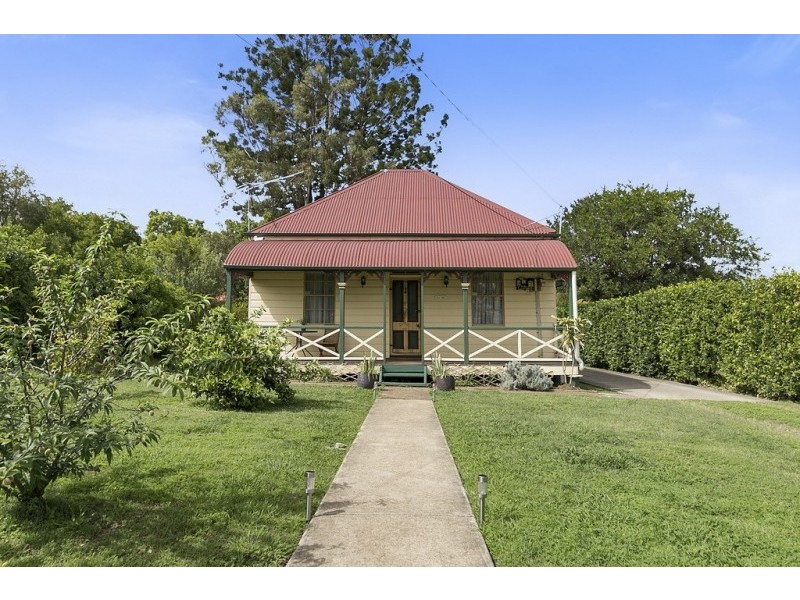 46 Old Toowoomba Road, One Mile QLD 4305