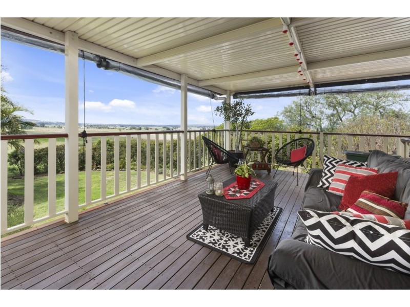 61 Henderson Road, Lanefield QLD 4340