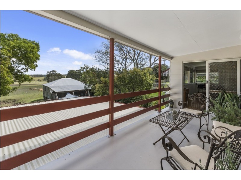 61 Henderson Road, Lanefield QLD 4340