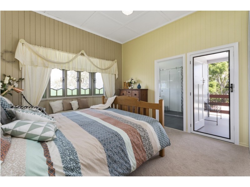 61 Henderson Road, Lanefield QLD 4340