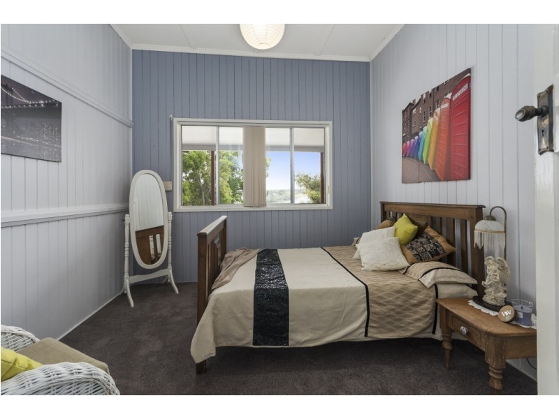 61 Henderson Road, Lanefield QLD 4340