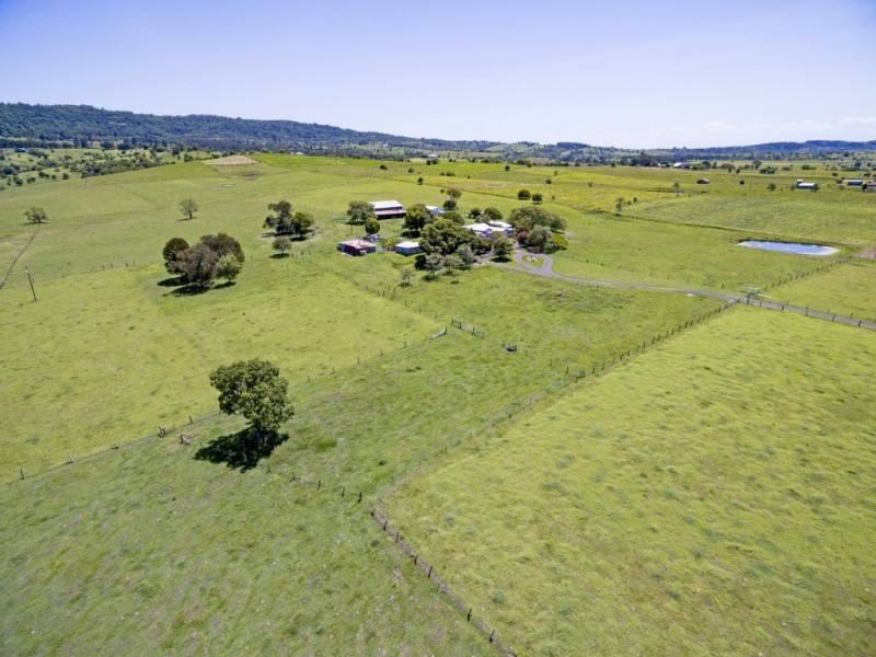 61 Henderson Road, Lanefield QLD 4340
