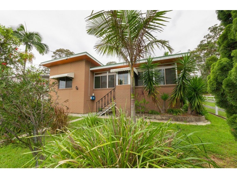 11 Jellicoe Street, Brassall QLD 4305