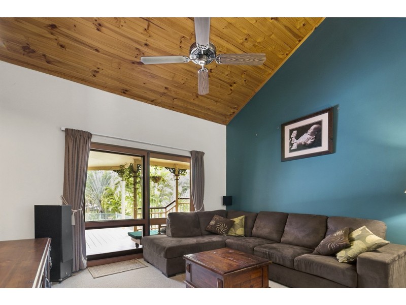 25 Gabbinbar Court,, Pine Mountain QLD 4306