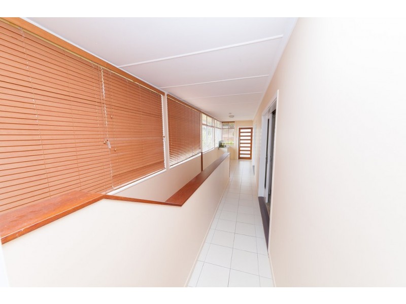 5 Menzies Lane, Eastern Heights QLD 4305