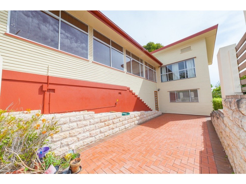 5 Menzies Lane, Eastern Heights QLD 4305