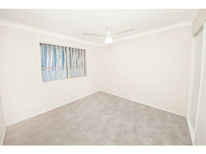 4 Catherine Place, Flinders View QLD 4305