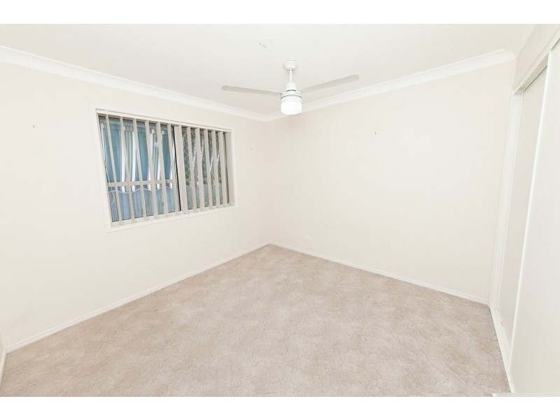 4 Catherine Place, Flinders View QLD 4305