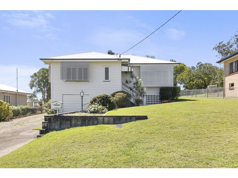 14 McMahon Street, Bundamba QLD 4304