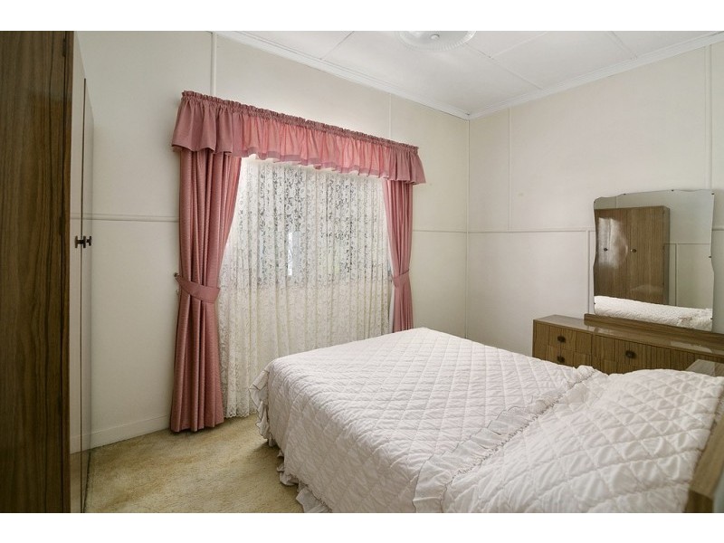 14 McMahon Street, Bundamba QLD 4304