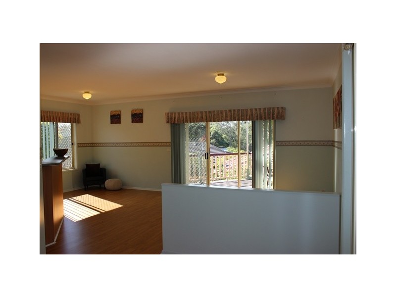 124 Willowtree Drive, Flinders View QLD 4305