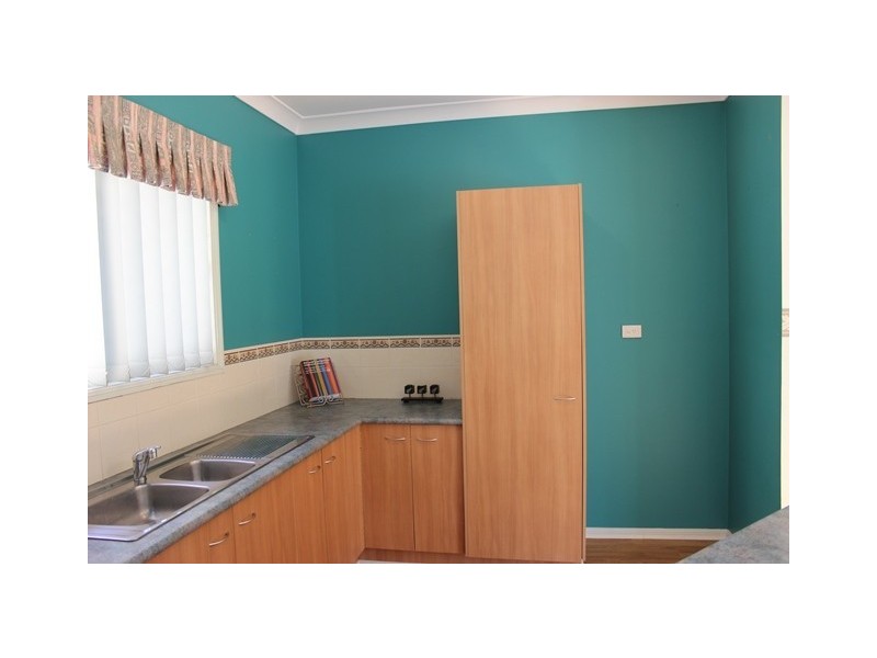 124 Willowtree Drive, Flinders View QLD 4305