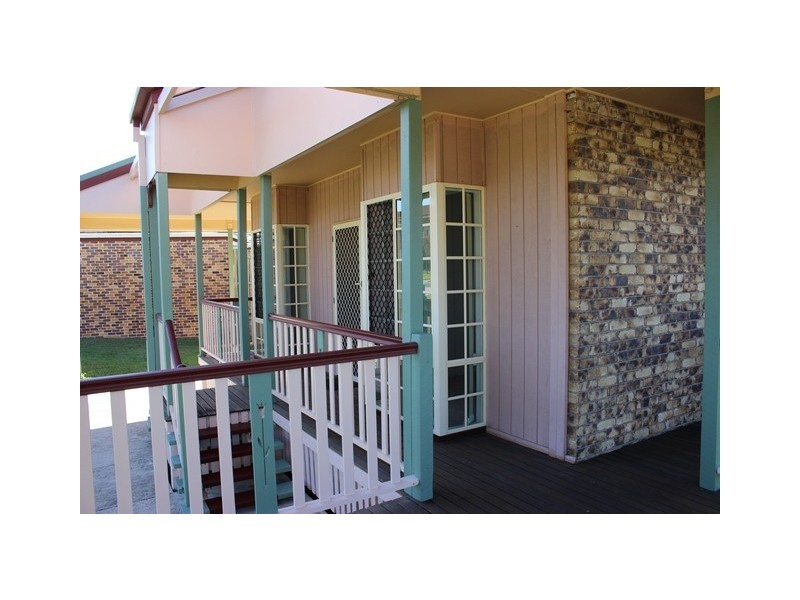 124 Willowtree Drive, Flinders View QLD 4305