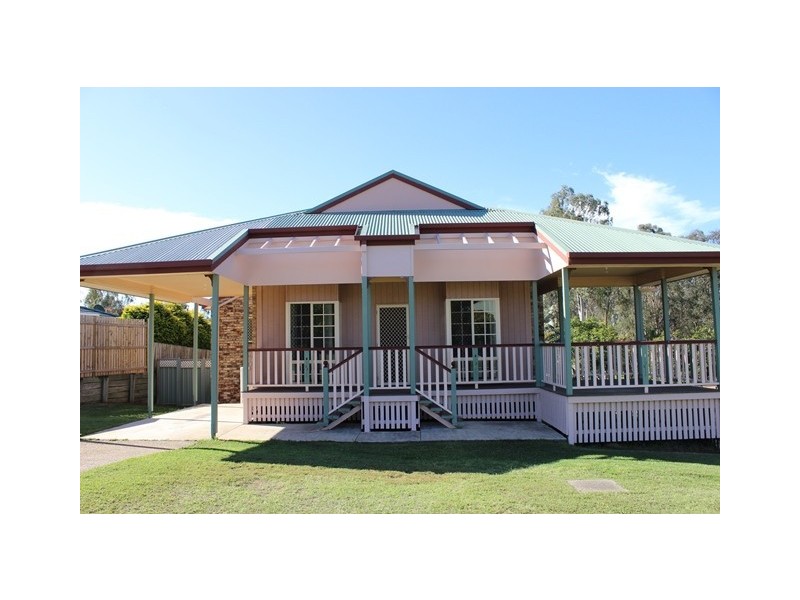 124 Willowtree Drive, Flinders View QLD 4305