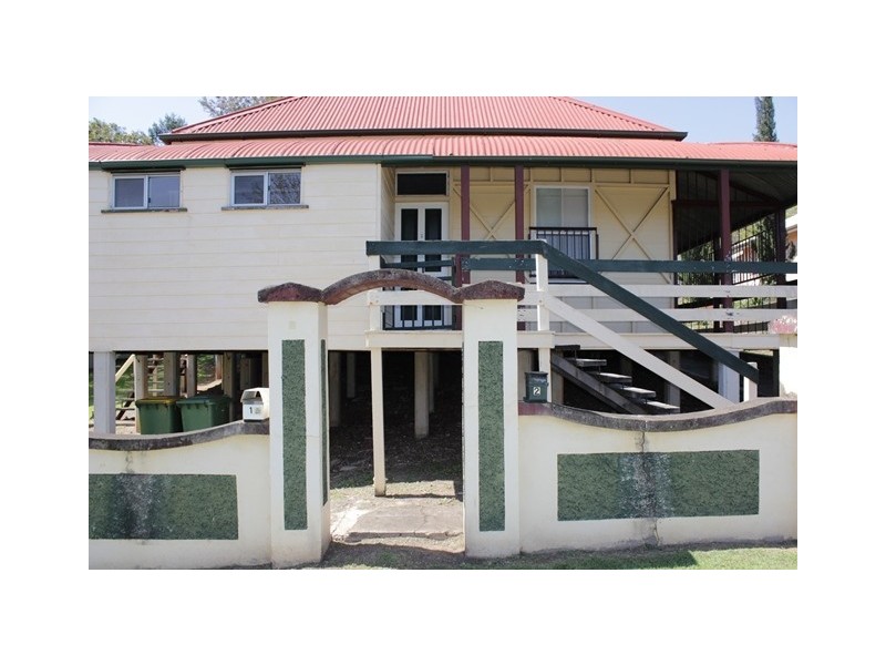 8 Omar Street, Ipswich QLD 4305
