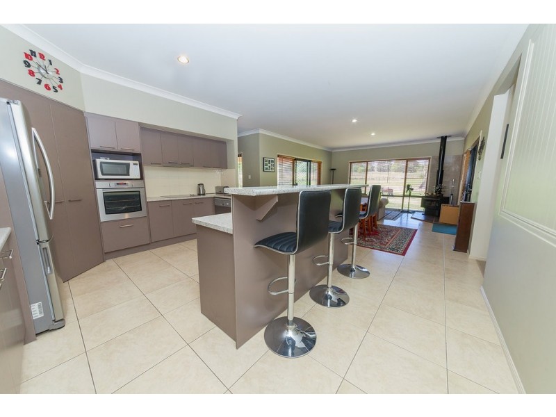 89 Cabernet Crescent, Pine Mountain QLD 4306