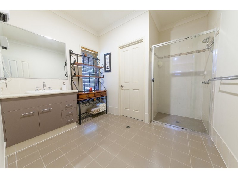 89 Cabernet Crescent, Pine Mountain QLD 4306