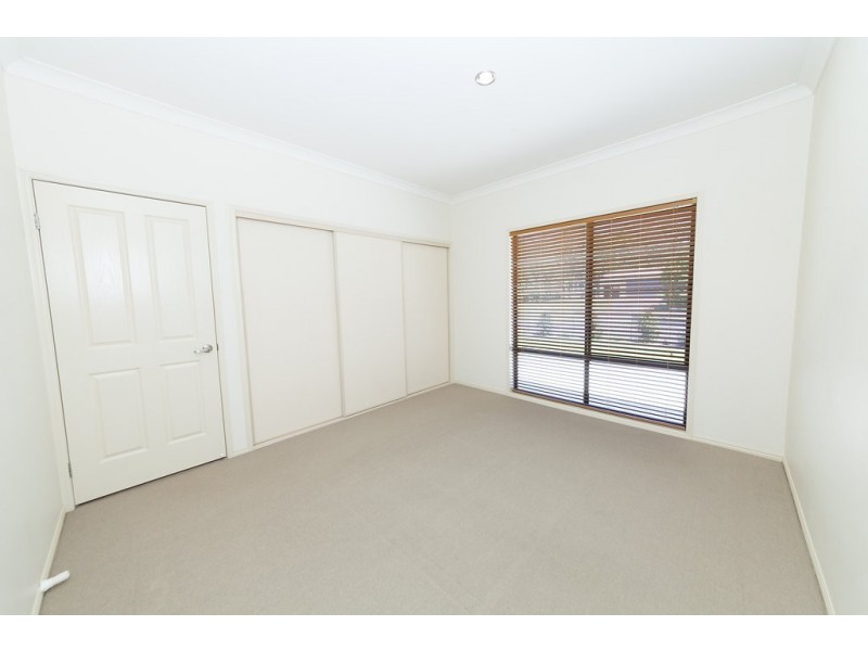 89 Cabernet Crescent, Pine Mountain QLD 4306