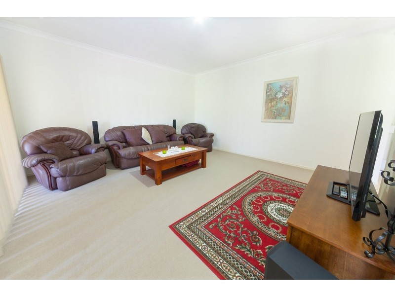 89 Cabernet Crescent, Pine Mountain QLD 4306