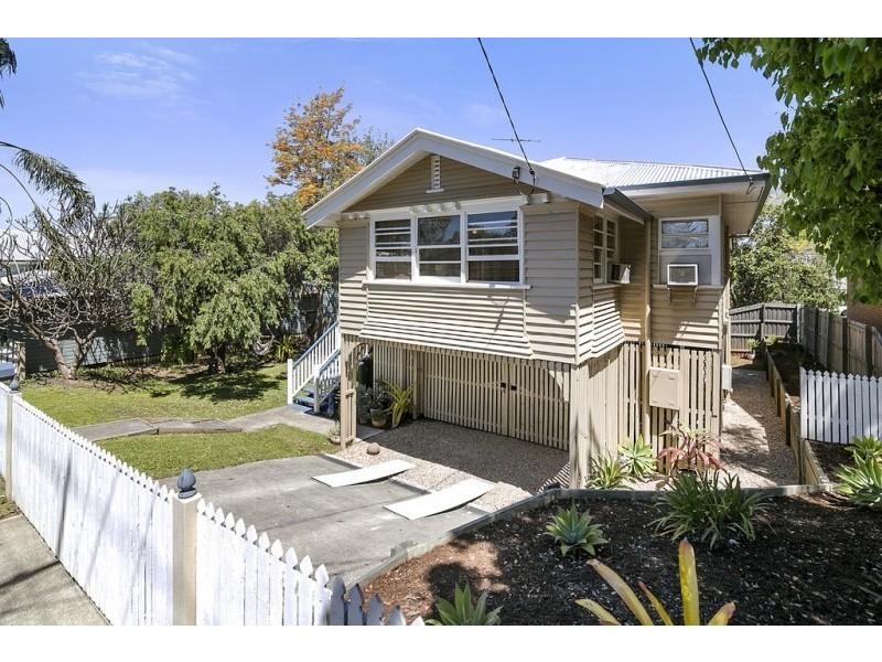 17A Lawrence Street, North Ipswich QLD 4305