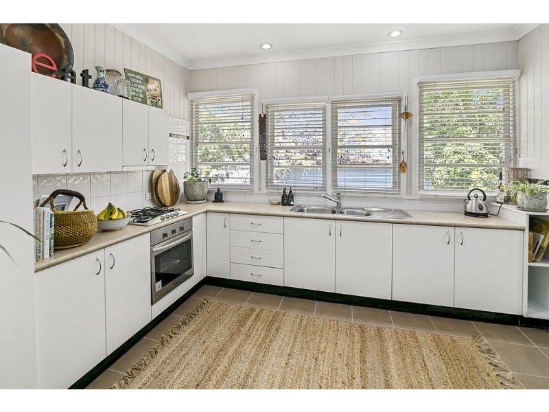 17A Lawrence Street, North Ipswich QLD 4305