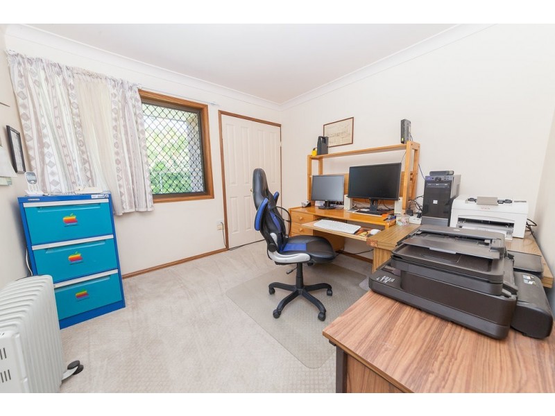 7 Dann Court, Collingwood Park QLD 4301