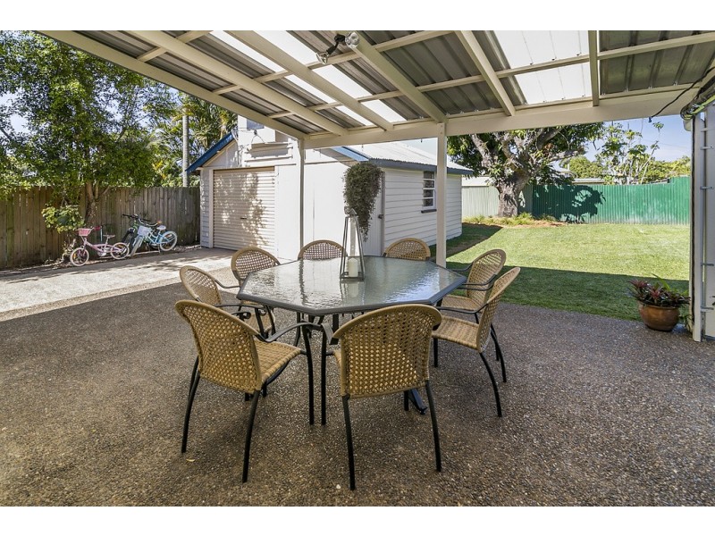 10 Coolibah Street, Silkstone QLD 4304