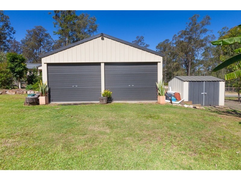 82 Chestnut Drive, Pine Mountain QLD 4306