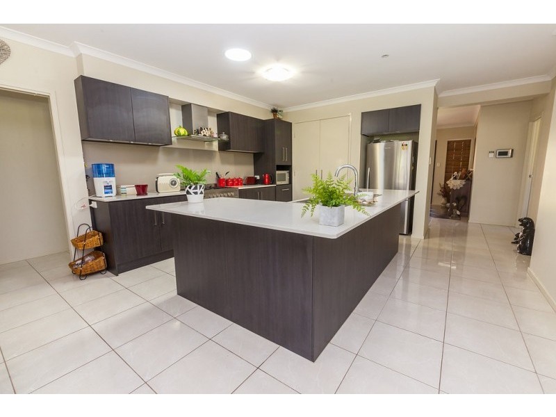 82 Chestnut Drive, Pine Mountain QLD 4306