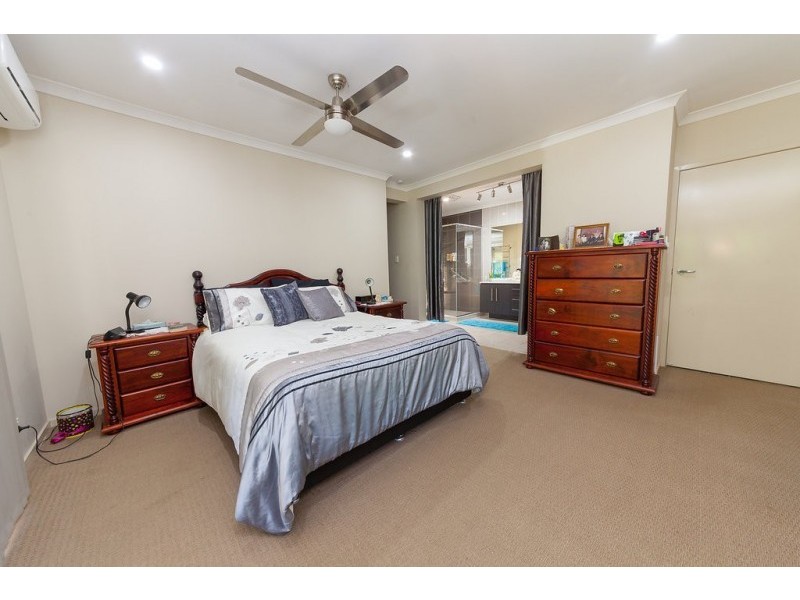 82 Chestnut Drive, Pine Mountain QLD 4306