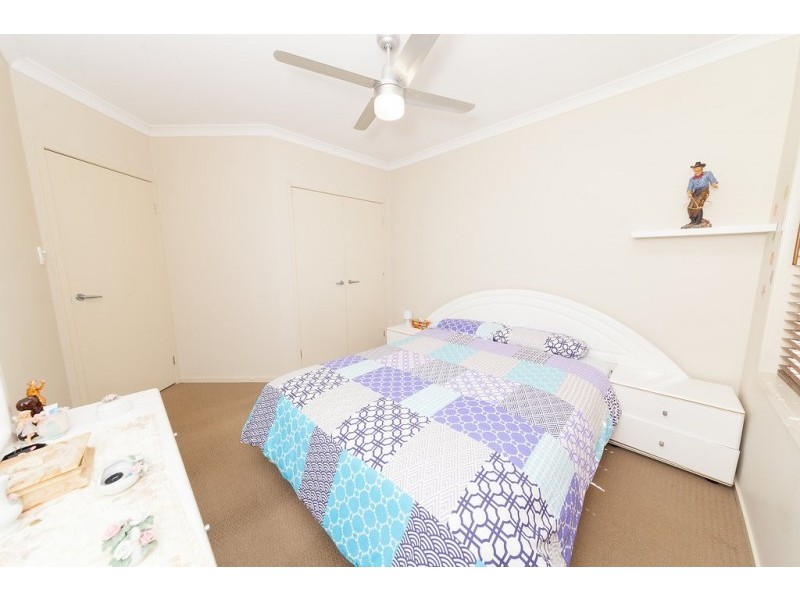 82 Chestnut Drive, Pine Mountain QLD 4306