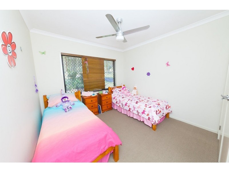 82 Chestnut Drive, Pine Mountain QLD 4306