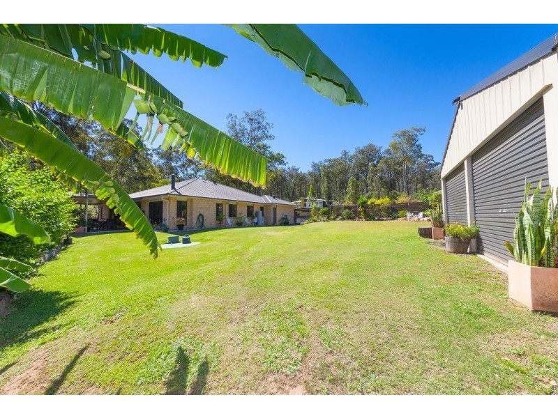 82 Chestnut Drive, Pine Mountain QLD 4306
