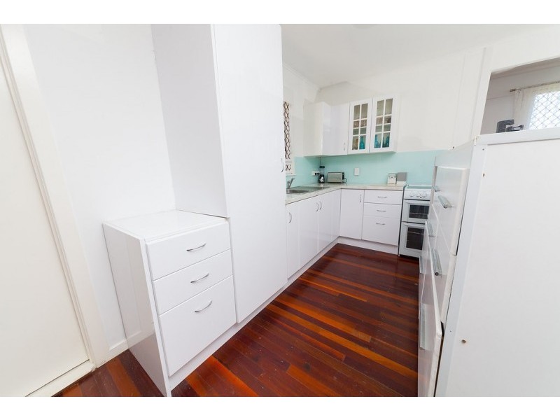 74 Francis Street, North Ipswich QLD 4305