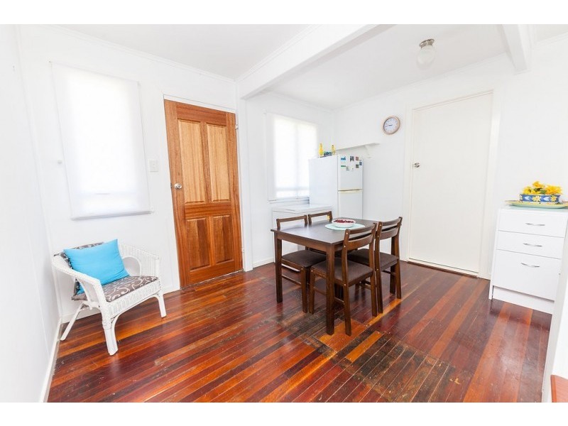 74 Francis Street, North Ipswich QLD 4305