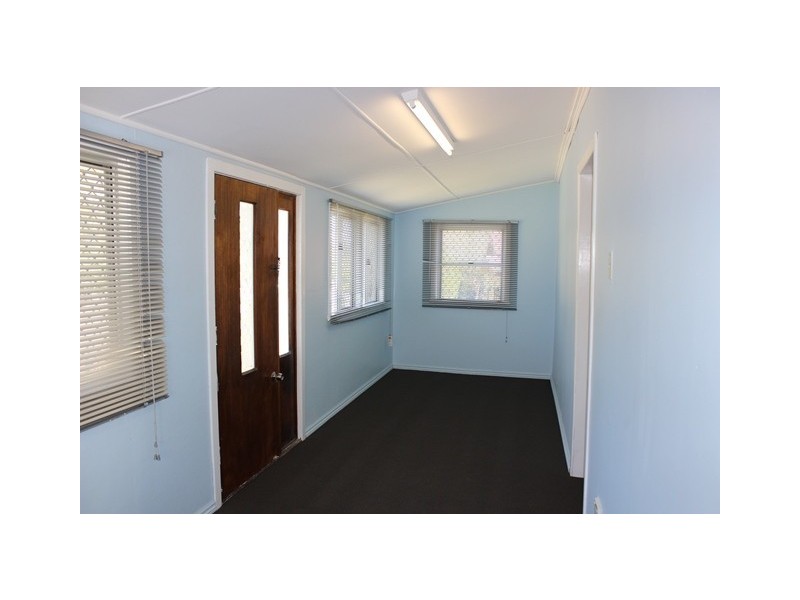 66 Mary Street, Blackstone QLD 4304