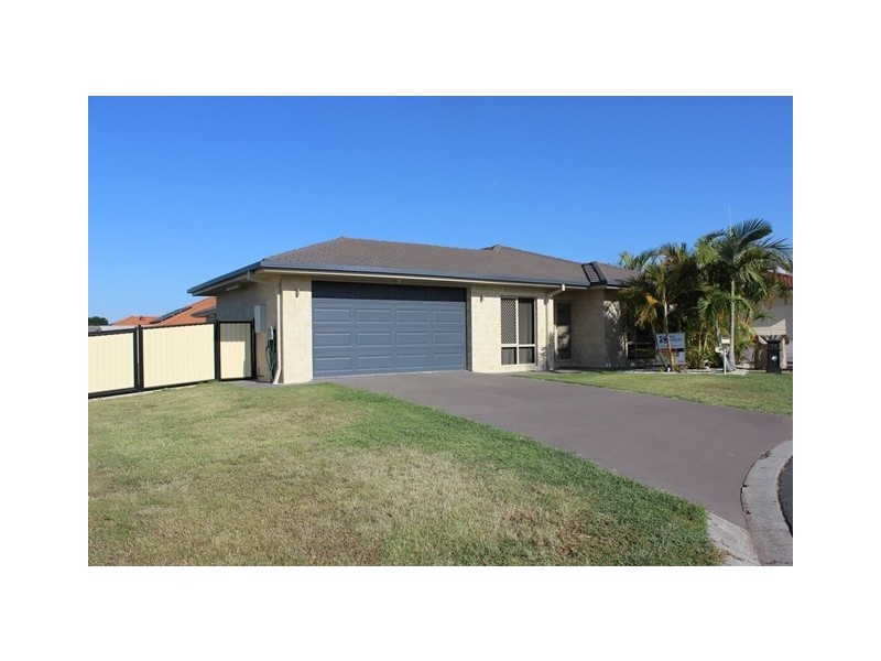18 Tea Tree Place, Raceview QLD 4305