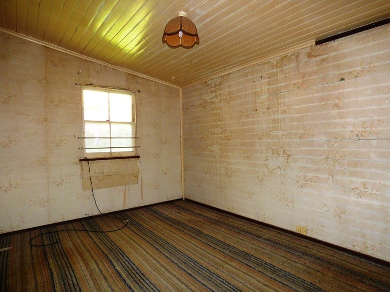 2 Millen Street, Churchill QLD 4305