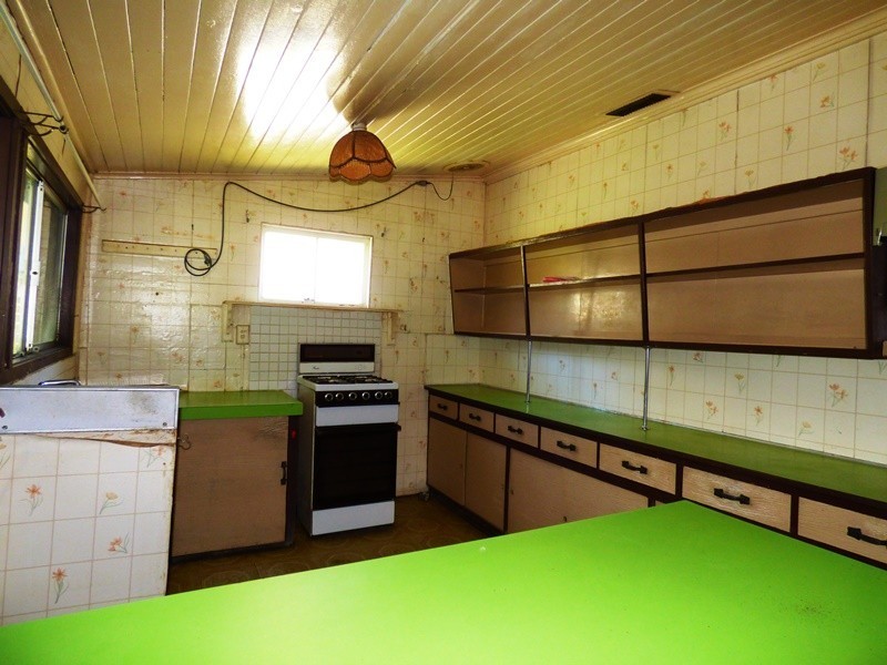 2 Millen Street, Churchill QLD 4305