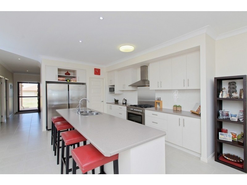 1 Graham Court, Hatton Vale QLD 4341