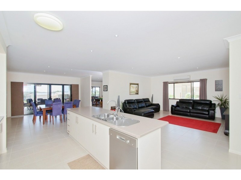 1 Graham Court, Hatton Vale QLD 4341