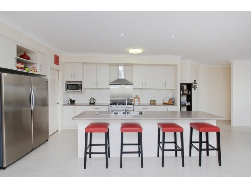 1 Graham Court, Hatton Vale QLD 4341