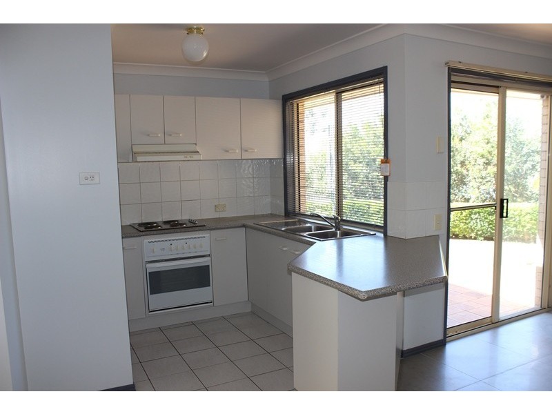 26 Chatfield Street, Edens Landing QLD 4207