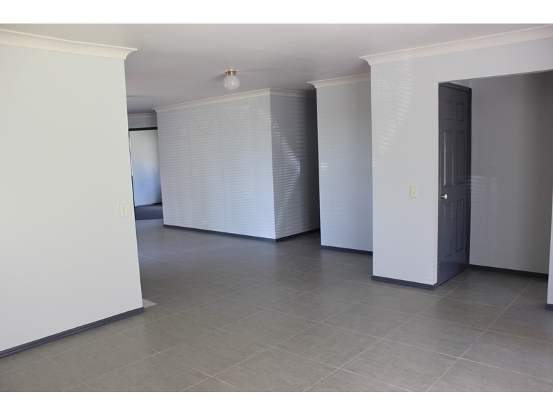 26 Chatfield Street, Edens Landing QLD 4207