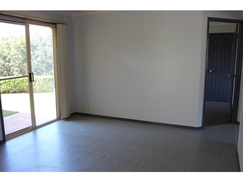 26 Chatfield Street, Edens Landing QLD 4207
