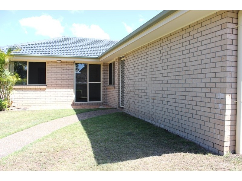 26 Chatfield Street, Edens Landing QLD 4207